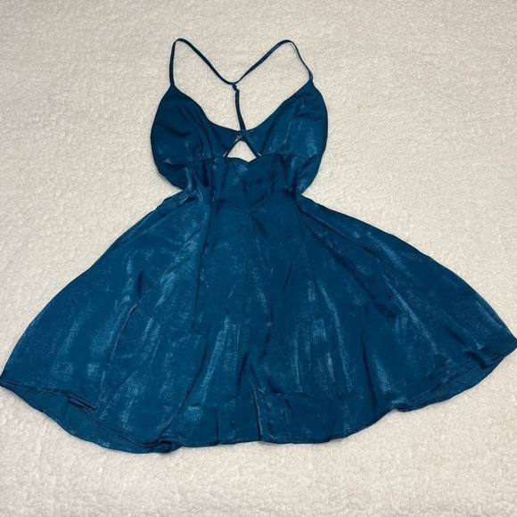 Free People Dresses & Skirts - Free People Women Blue Good Catch Mini Slip Dress Satin Cut Out